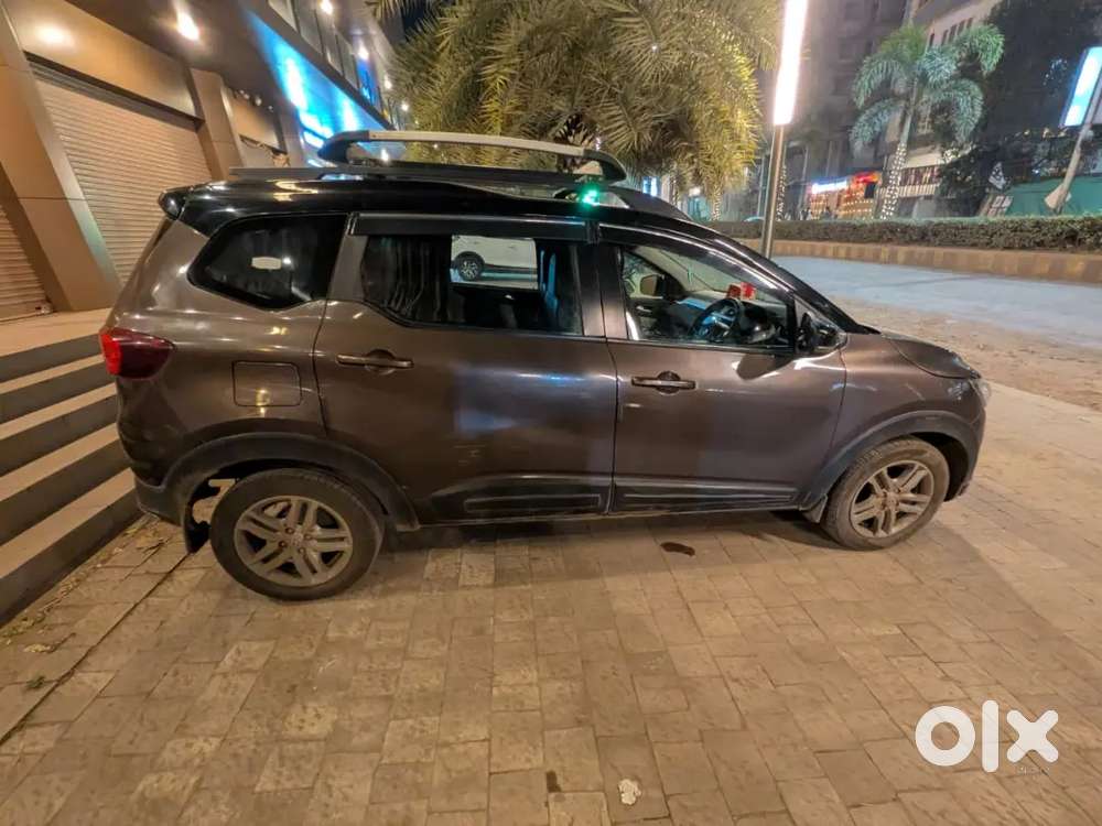 Renault Triber Petrol Amt 2023