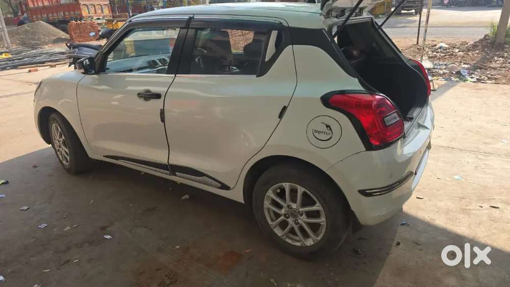 Maruti Suzuki New-gen Swift 2022 Petrol 65000 Km Driven
