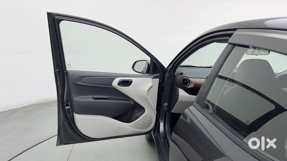 Hyundai Aura [2023-ongoing] 1.2 S Petrol Manual, 2021, Petrol