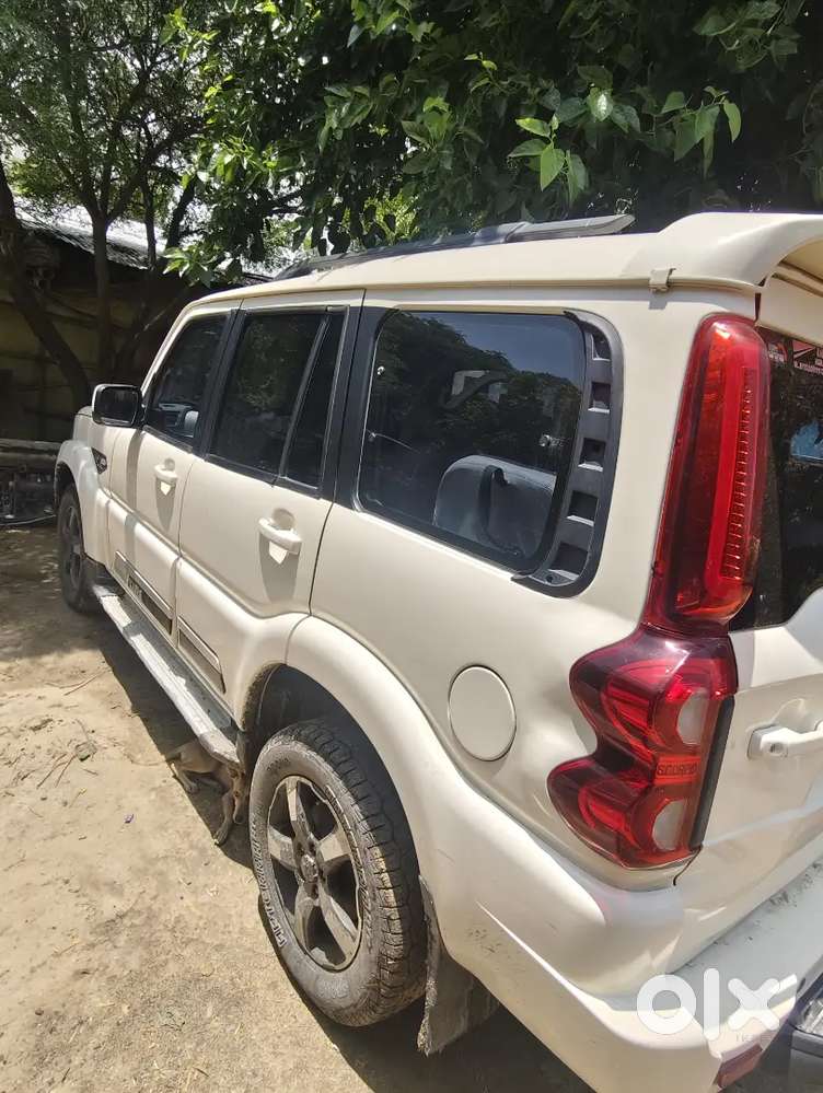 Mahindra Scorpio Classic 2022 Diesel Well Maintained