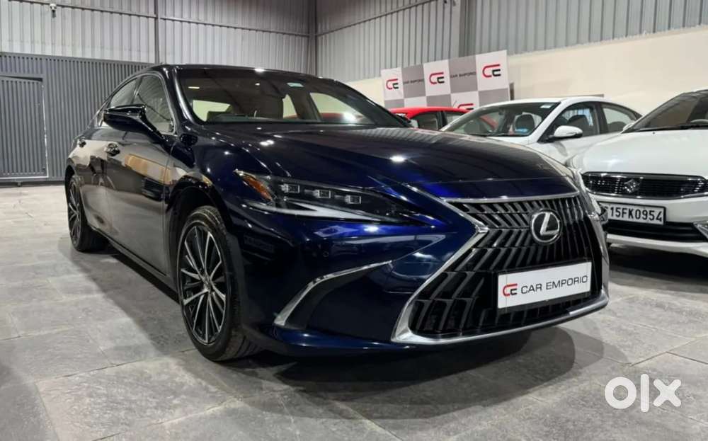 Lexus Es, 2024, Petrol