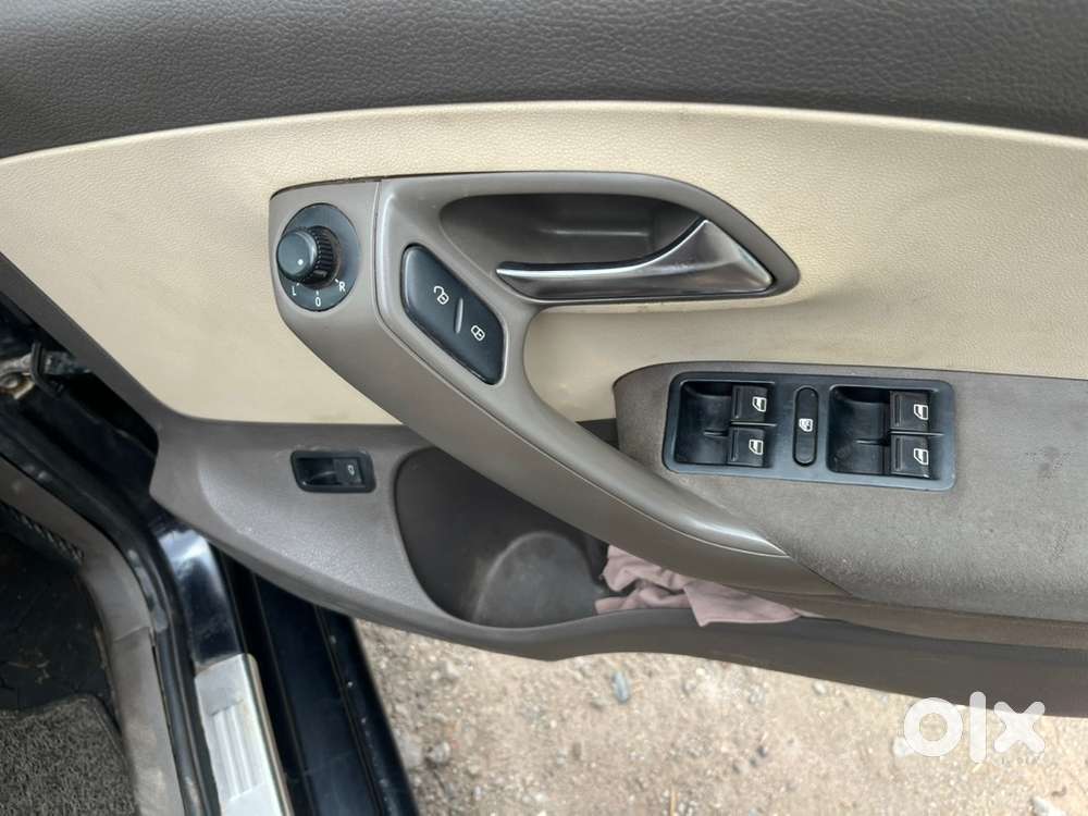 Volkswagen Vento 2011 Petrol Manual