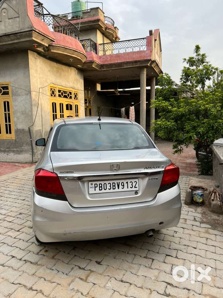 Honda Amaze 2015 Diesel 140000 Km Driven