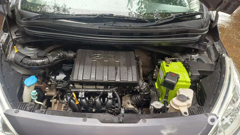 Hyundai Grand I10 Sportz, 2016, Petrol