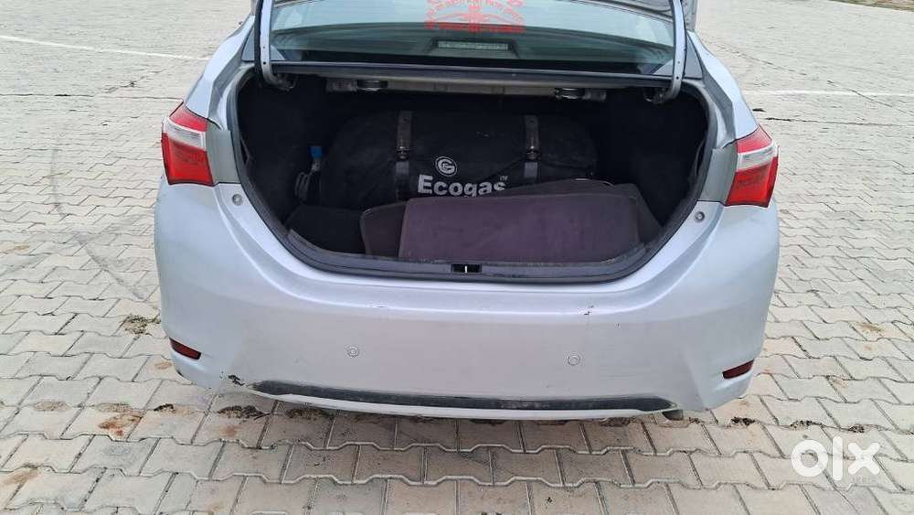 Toyota Corolla Altis Vl, 2015, Cng & Hybrids