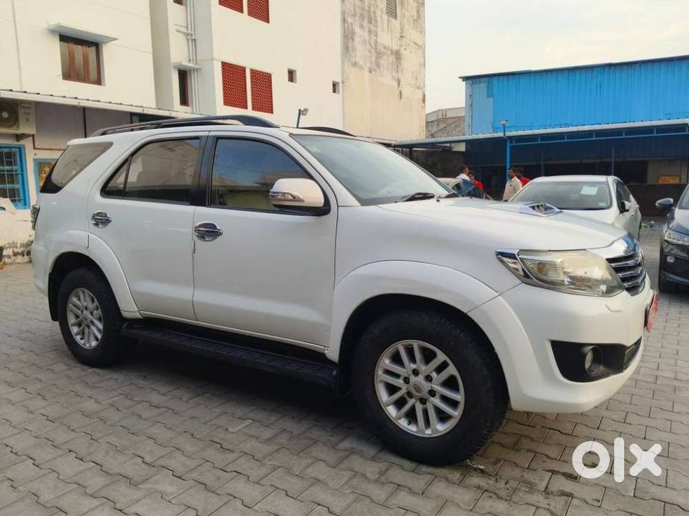 Toyota Fortuner 3.0 4x2 Automatic, 2012, Diesel