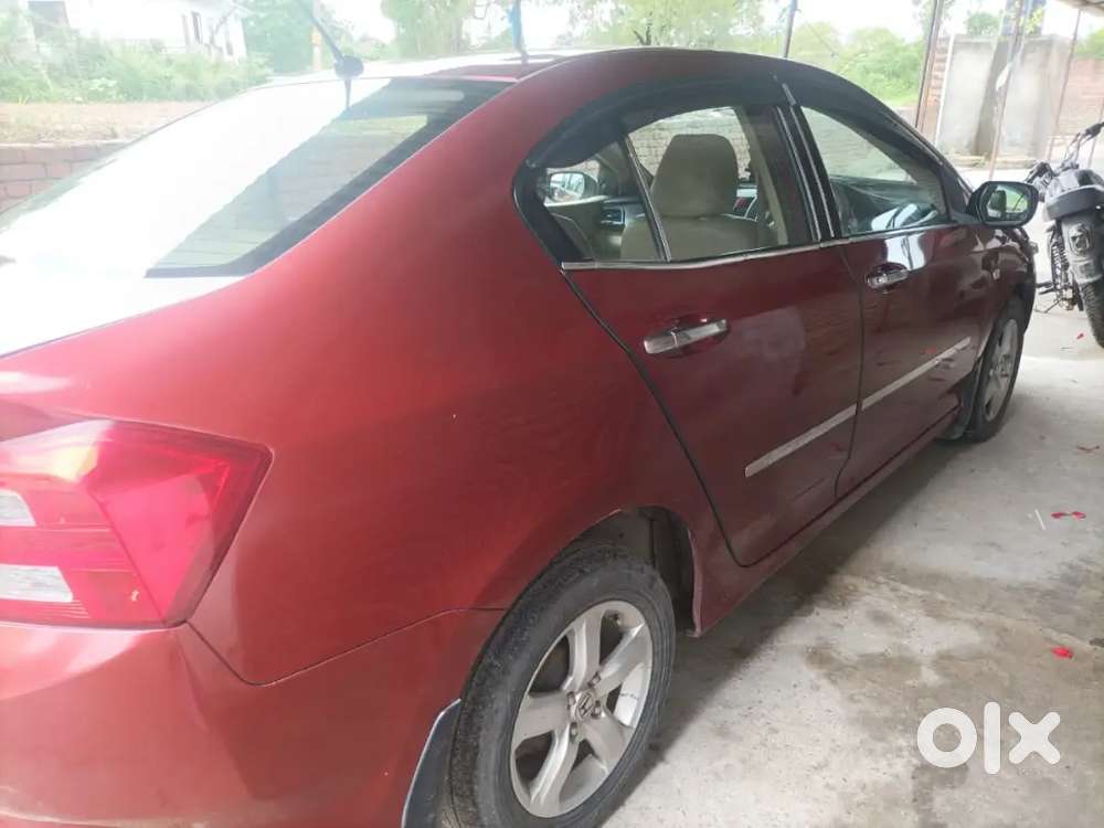 Honda City 1.5 V 4th 2010