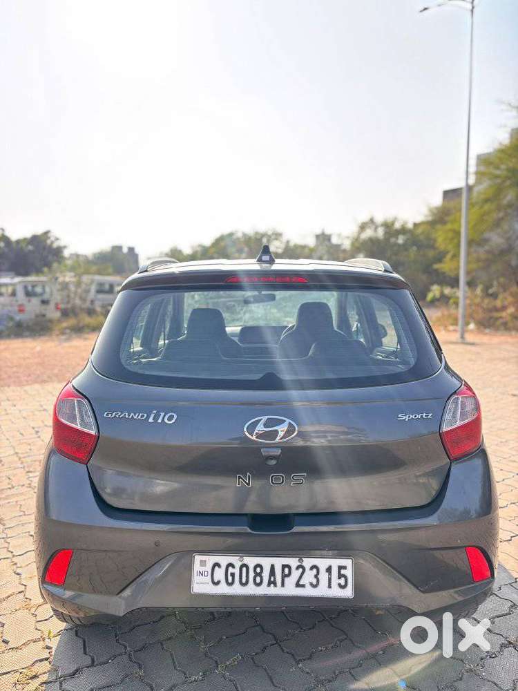Hyundai Grand I10 Nios Sportz Dual Tone, 2020, Petrol