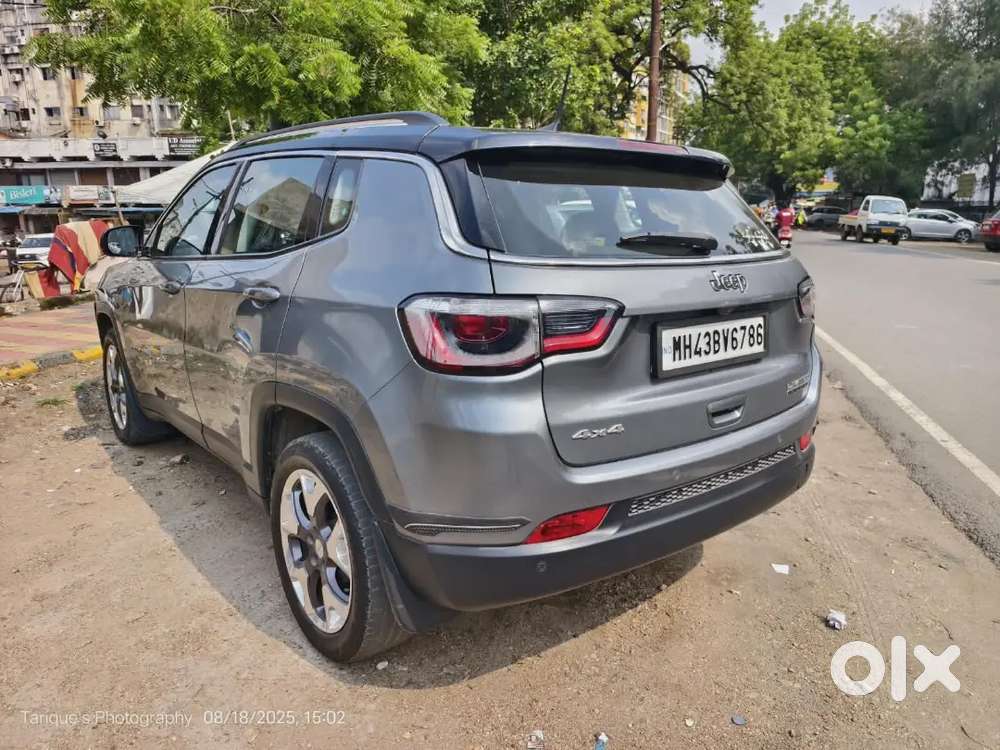 Jeep Compass 2020 Diesel Maintained, 4*4 Automatic Panoramic Sunroof