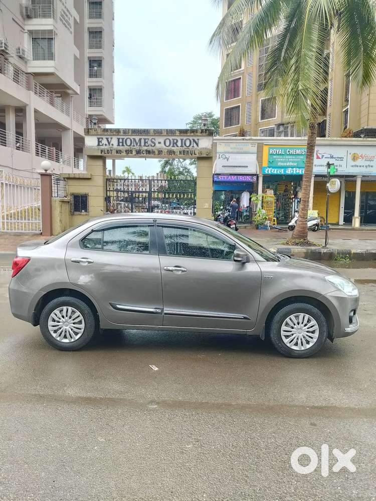 Maruti Suzuki Swift Dzire Vxi Optional, 2017, Petrol