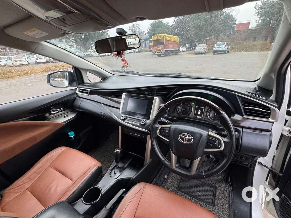 Toyota Innova Crysta 2.8z Automatic, 2019, Diesel