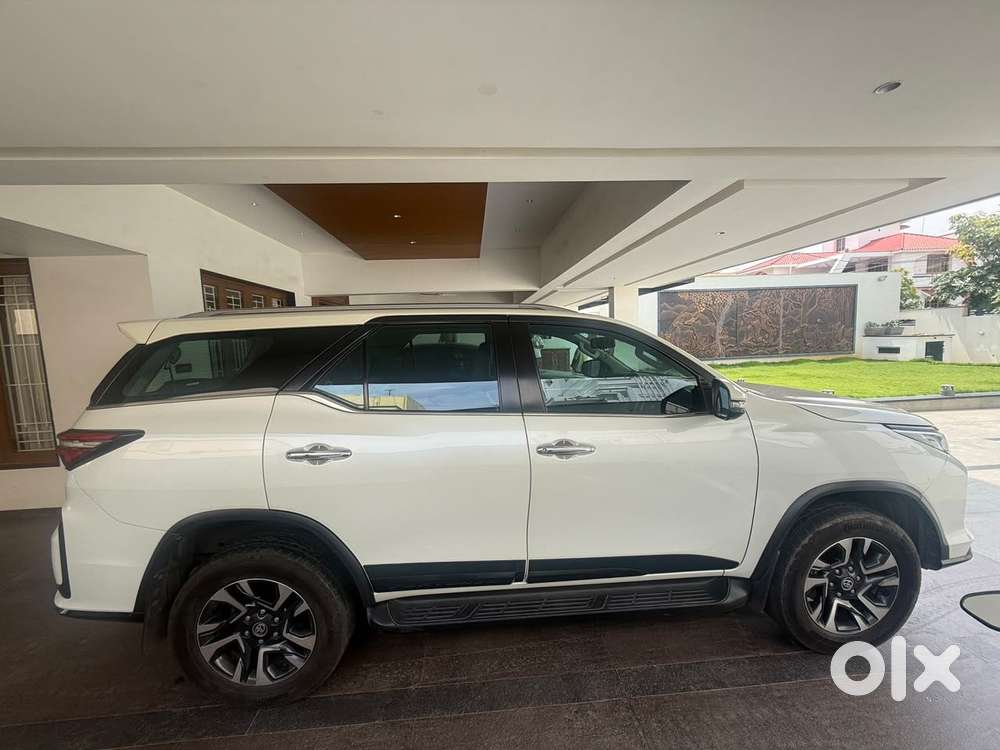 Toyota Fortuner Legender 4x2 At 2.8, 2021, Diesel