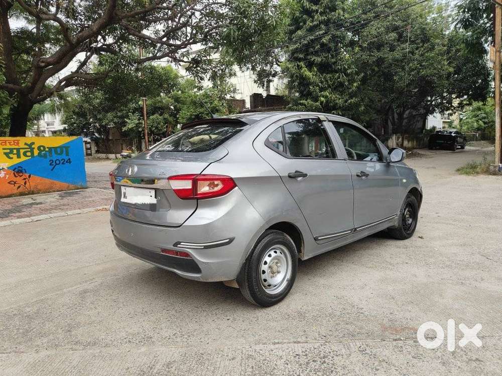 Tata Tiago 1.2 Revotron Xm, 2018, Petrol