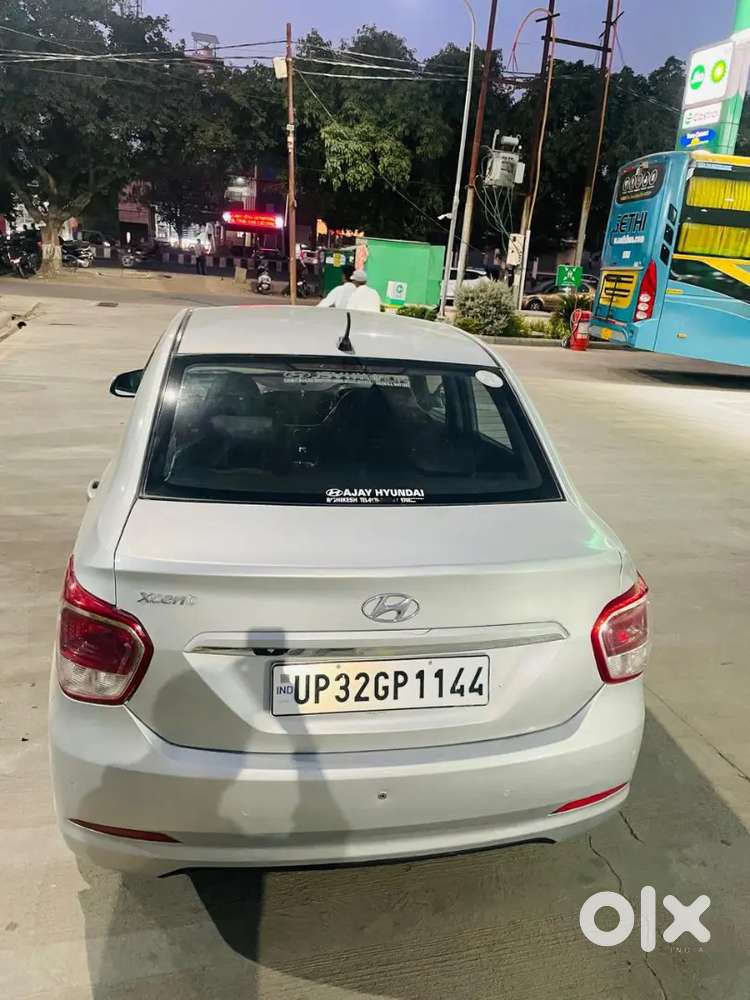 Hyundai Xcent 2015 Diesel 852000 Km Driven