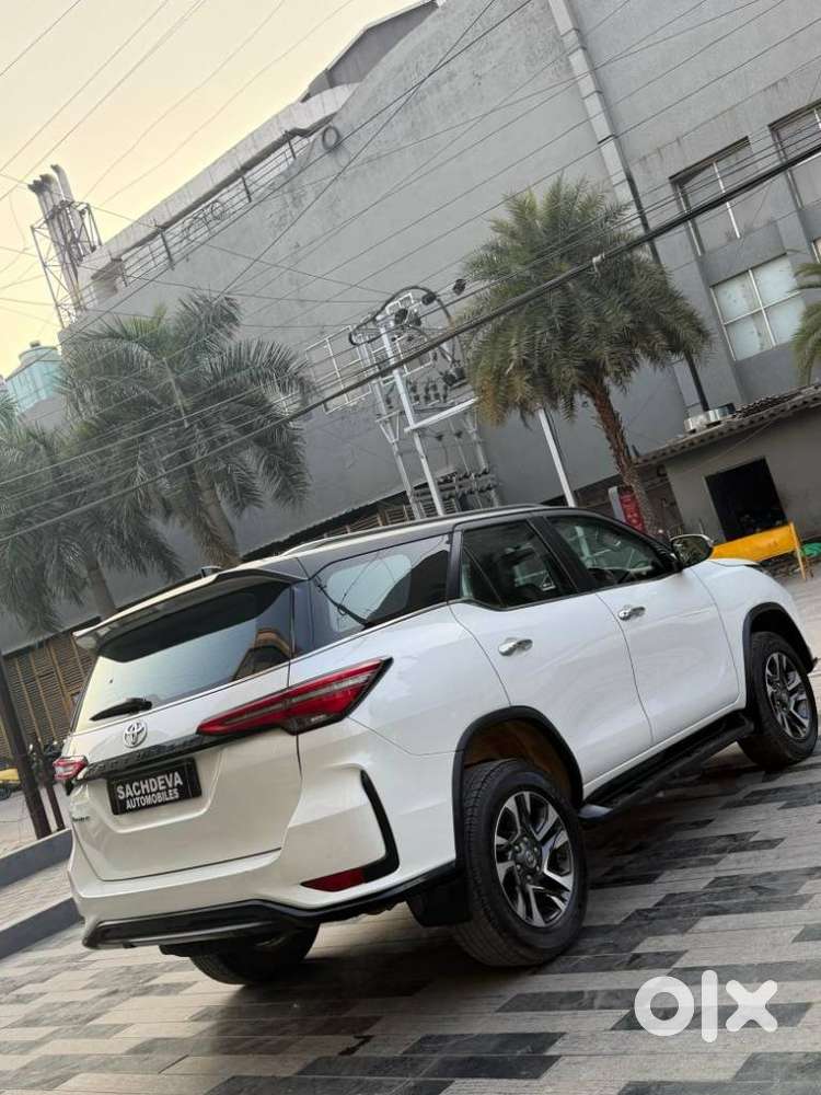 Toyota Fortuner Legender 4x2 At 2.8, 2024, Diesel