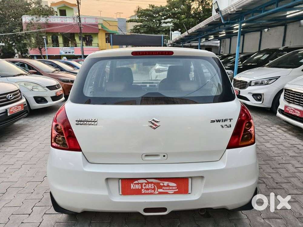 Maruti Suzuki Swift 2004-2010 Vxi Bsiii, 2011, Petrol