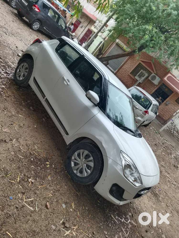 Swift Vxi (petrol) 2024/4