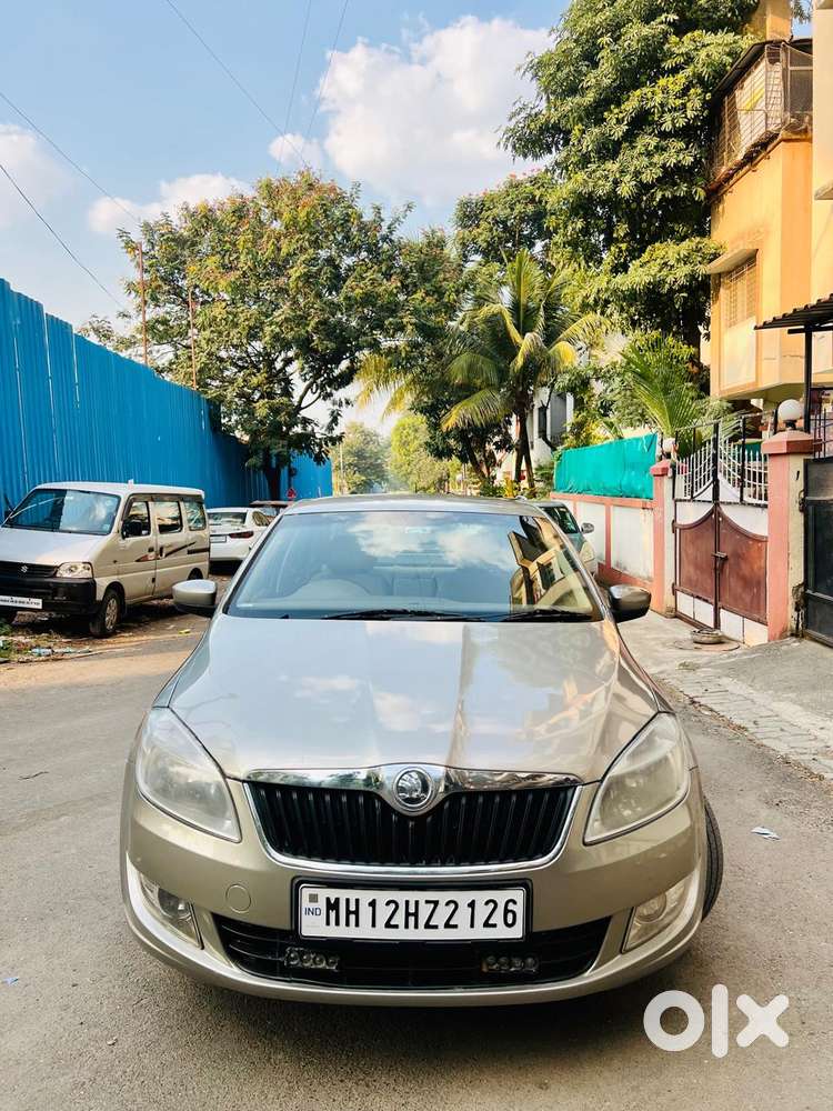 Skoda Rapid Elegance 1.6 Tdi Cr Manual, 2012, Diesel