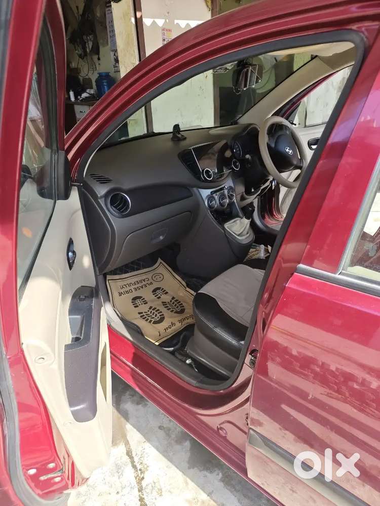 Hyundai I10 Sportz 2024 Petrol With Company Fitted Cng Need Urgent Sal