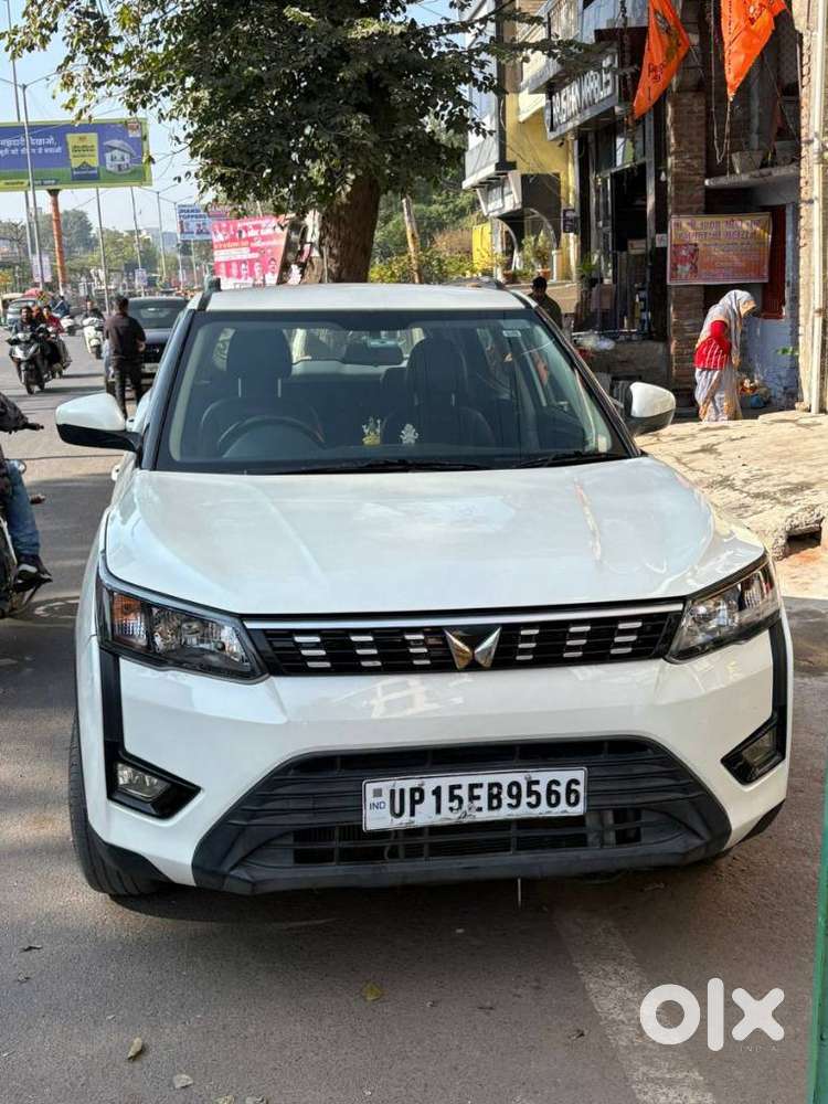 Mahindra Xuv300 W6 Diesel, 2023, Diesel