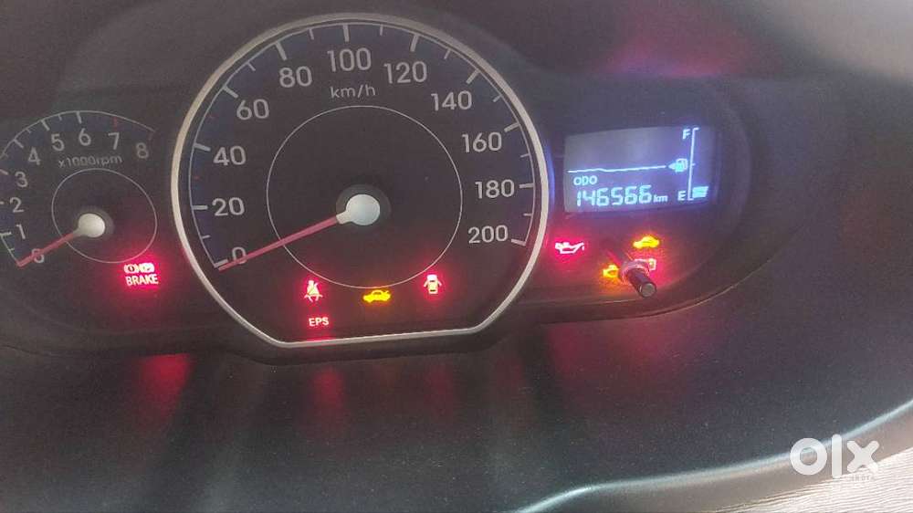 Hyundai I10 Sportz 2012
