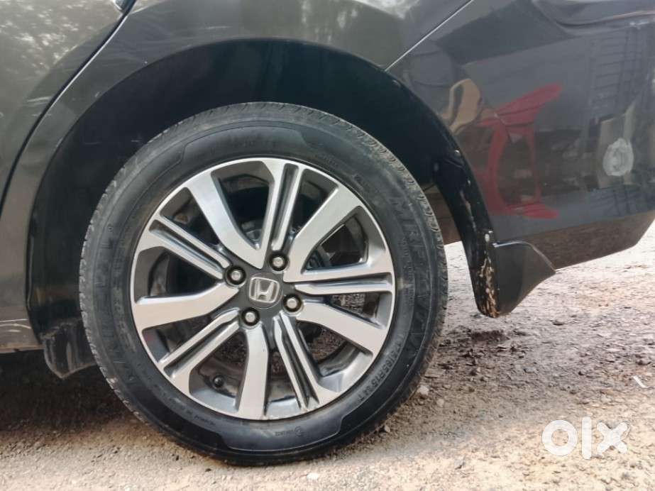 Honda Amaze Vx 1.2 Petrol Cvt, 2023, Petrol