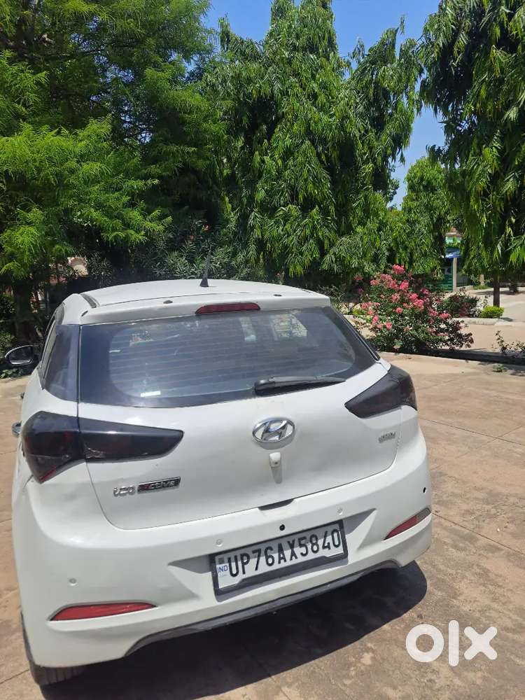 Hyundai I20 Asta(o) Top Model 2017 Diesel Well Maintained