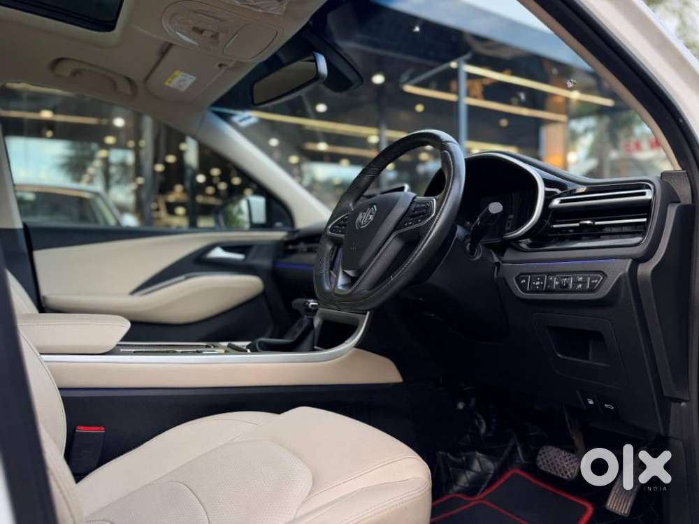 Mg Hector Sharp Pro 1.5 Turbo Cvt Dual Tone, 2023, Petrol