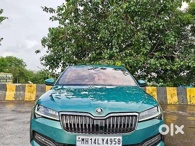 Skoda Superb 2.0 Tsi 2024