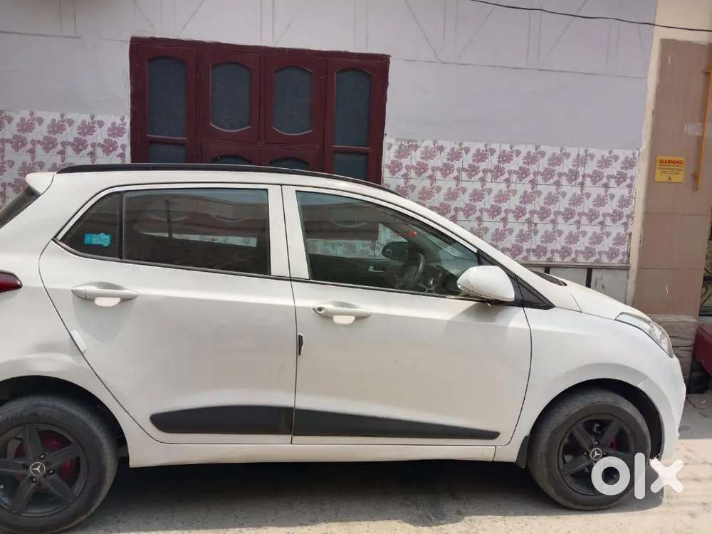 Hyundai Grand I10 Sportz 2015 Diesel