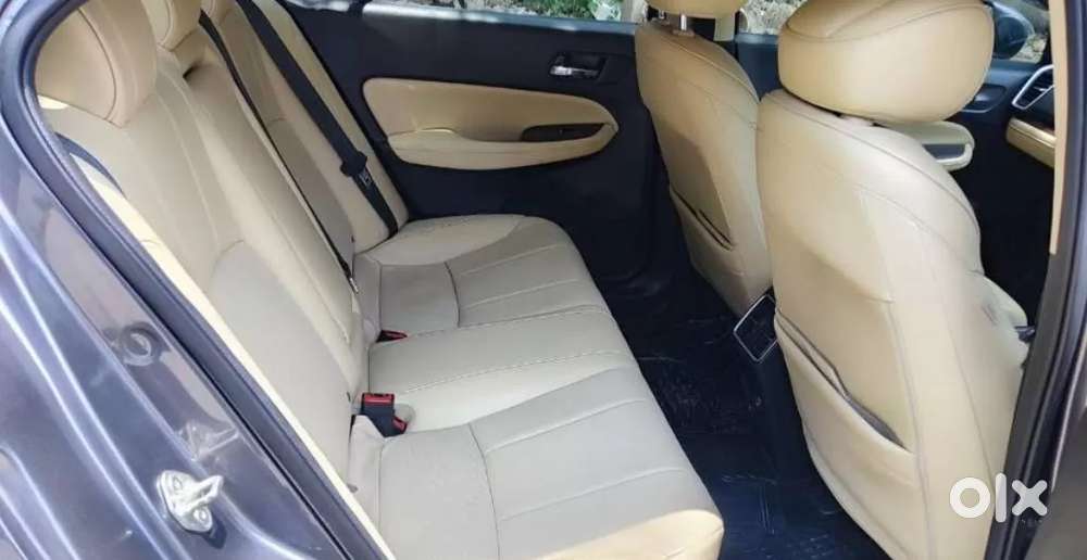 Honda City Zx Petrol Mt, 2021, Petrol