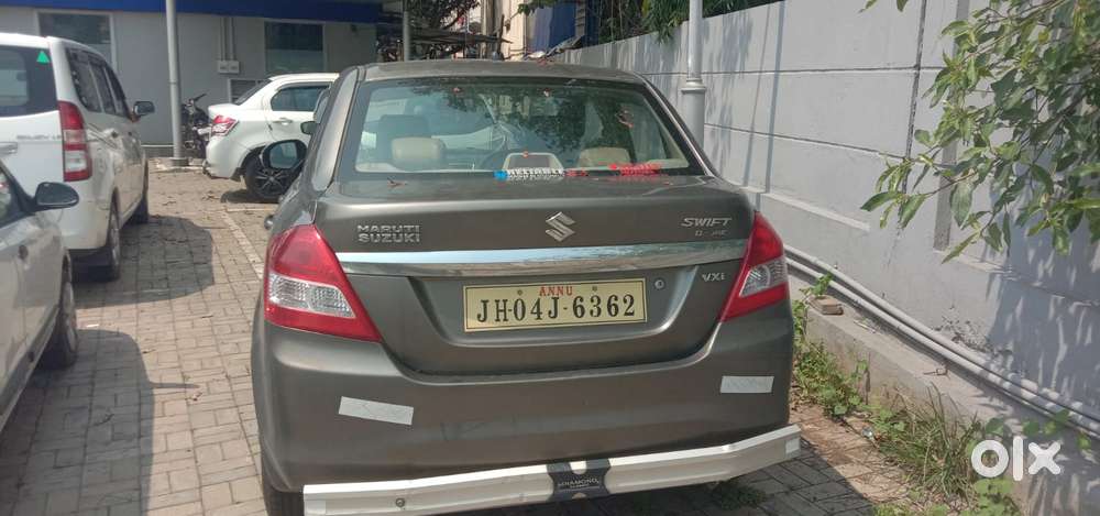 Maruti Suzuki Swift Dzire 1.2 Vxi Bsiv, 2015, Petrol