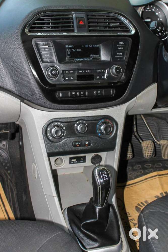 Tata Tiago 1.05 Revotorq Xz Plus Dualtone, 2016, Cng & Hybrids
