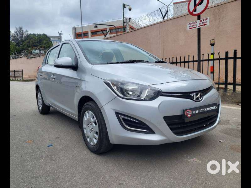 Hyundai I20 Magna 1.2 Mt, 2012, Petrol