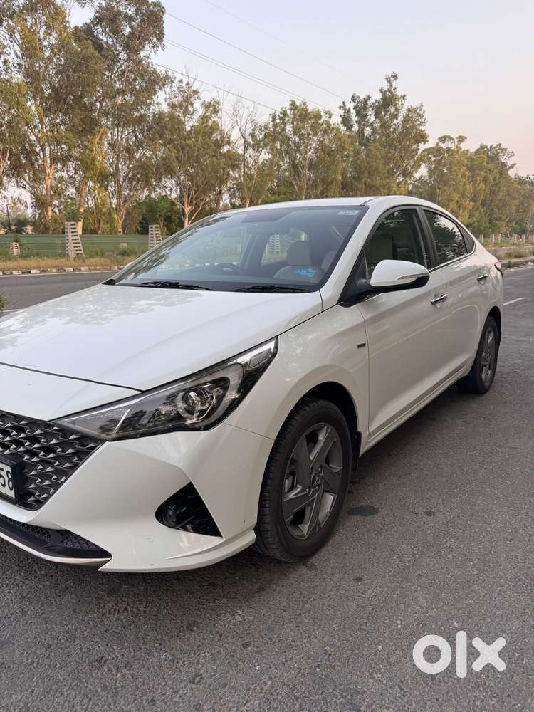 Hyundai Fluidic Verna 1.6 Crdi Sx Automatic, 2022, Diesel