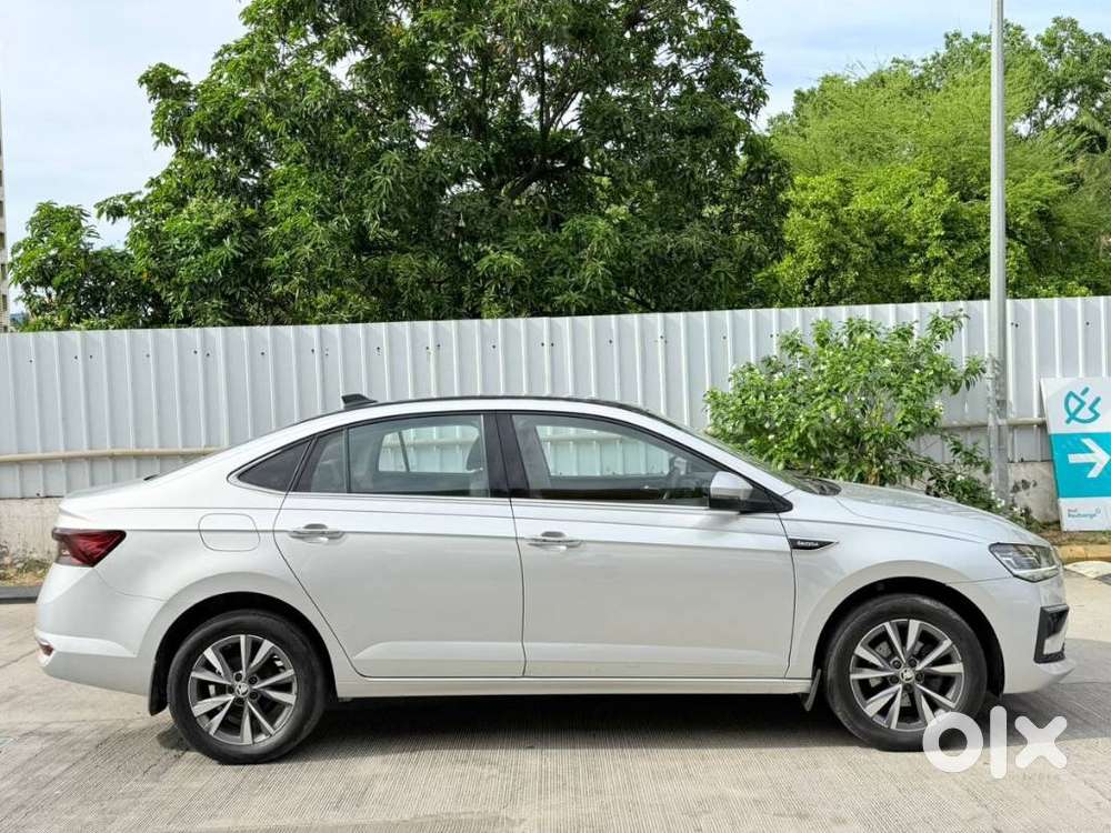 Skoda Slavia 1.0 Tsi Style, 2022, Petrol