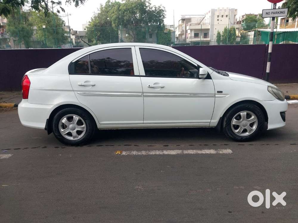 Hyundai Verna Fluidic 1.6 Crdi Sx Opt, 2011, Diesel
