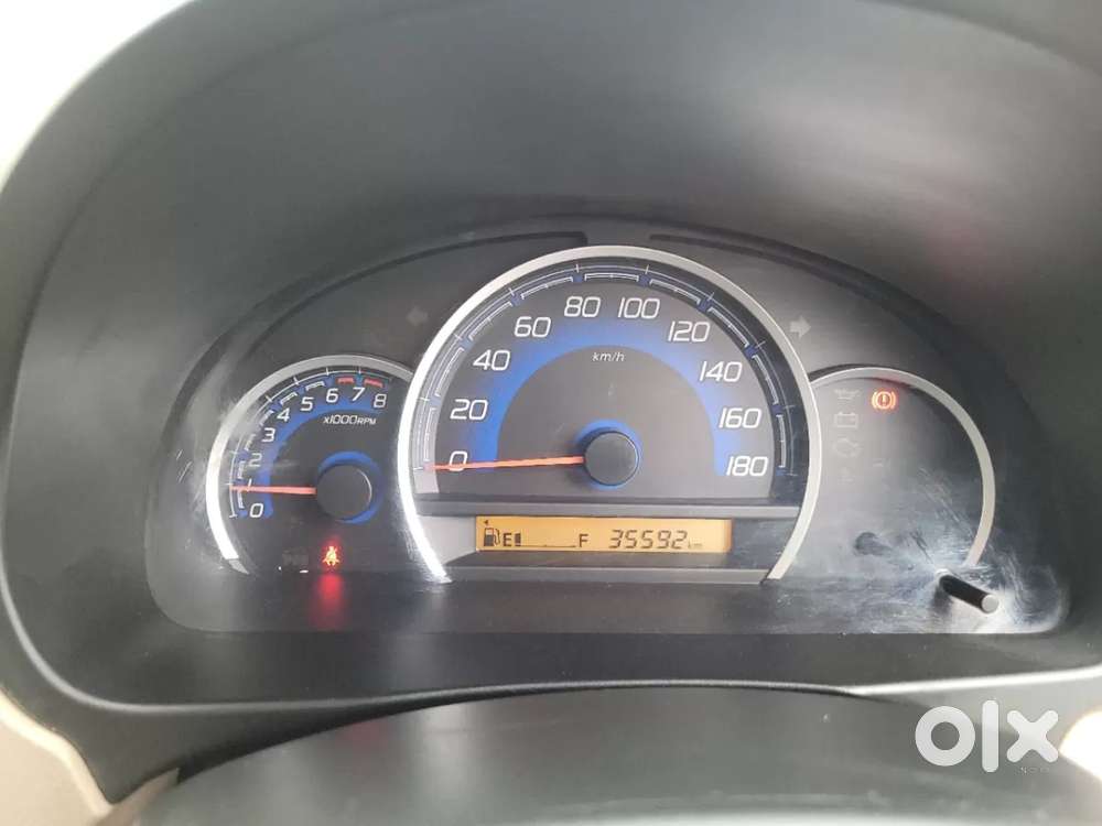 Maruti Suzuki Wagon R Vxi 1.0, 2018, Petrol