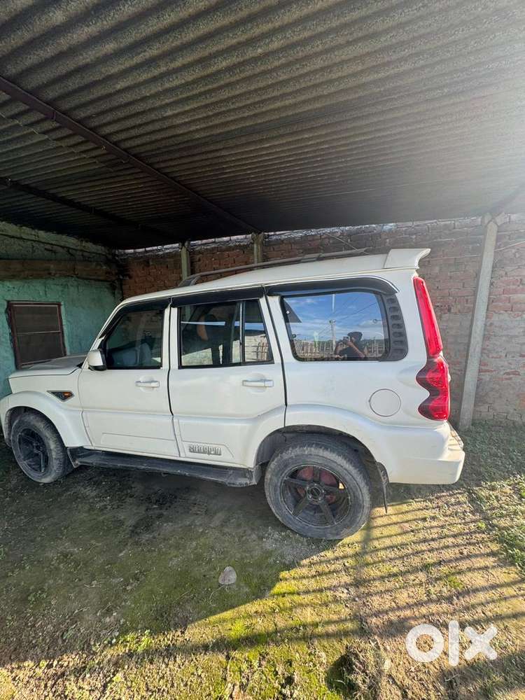 Mahindra Scorpio Diesel 2016