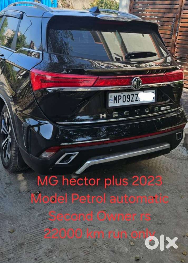 Mg Hector Plus Sharp Pro 1.5 Turbo Petrol  Cvt 7 Str Dual Tone, 2023..