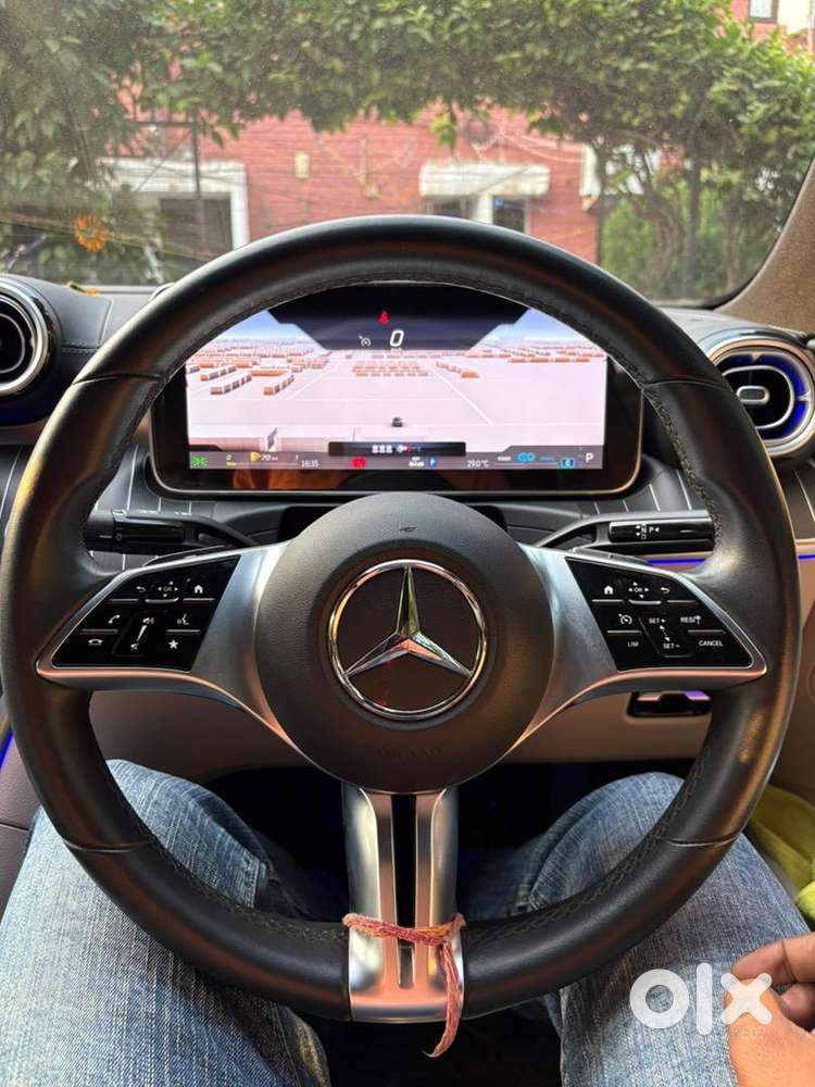 Brand New Condition C 200