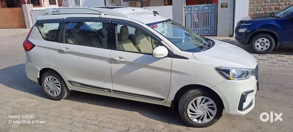 Maruti Suzuki Ertiga 2021 Cng & Hybrids 200000 Km Driven