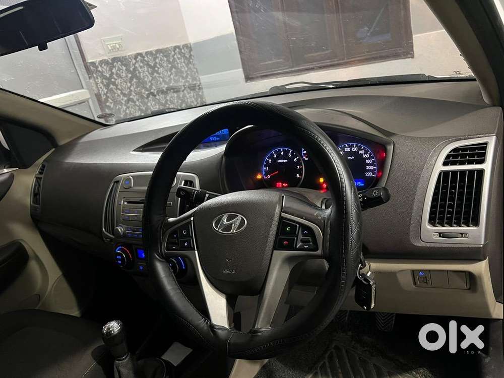 Hyundai I20 2011 Petrol Well Maintained