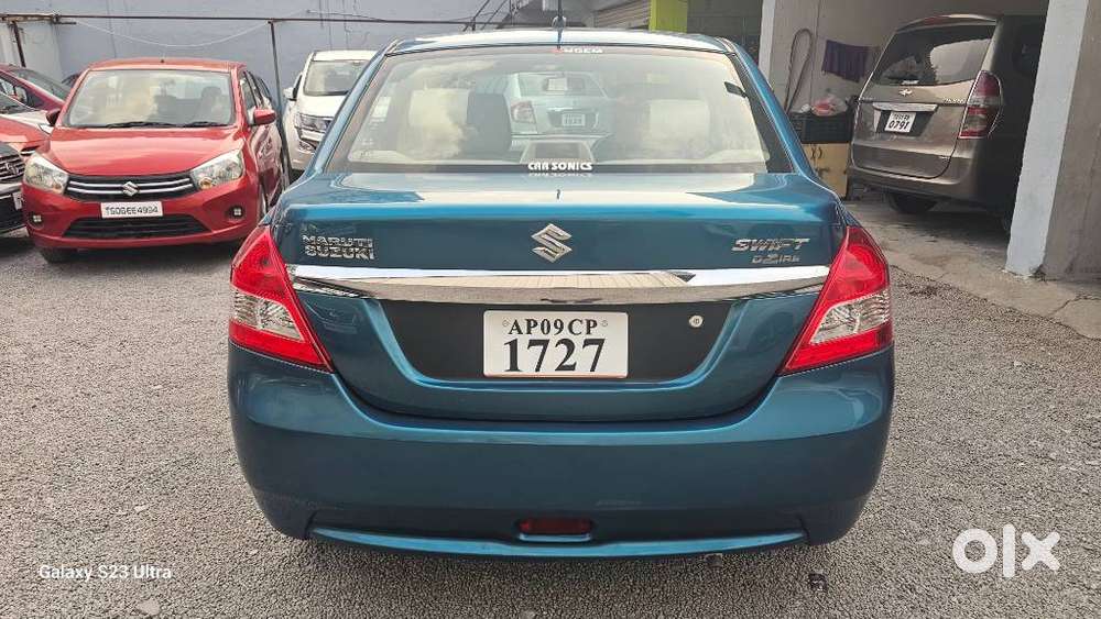 Maruti Suzuki Swift Dzire 1.2 Vxi Bsiv, 2013, Petrol