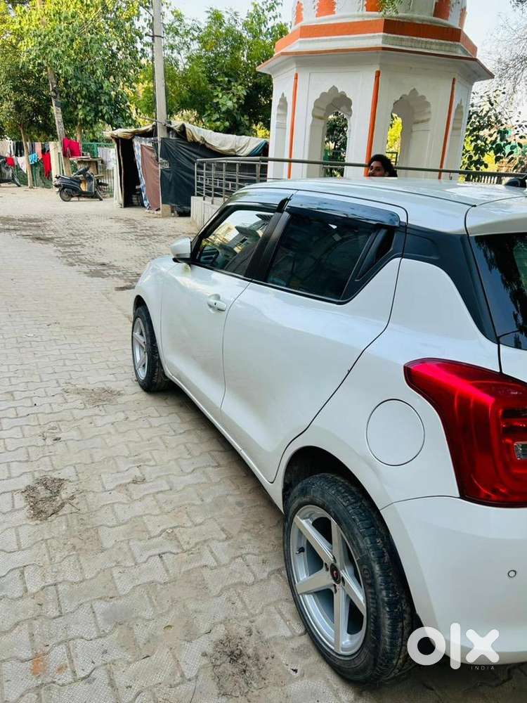 Maruti Suzuki Swift 2023 Petrol Well Maintained