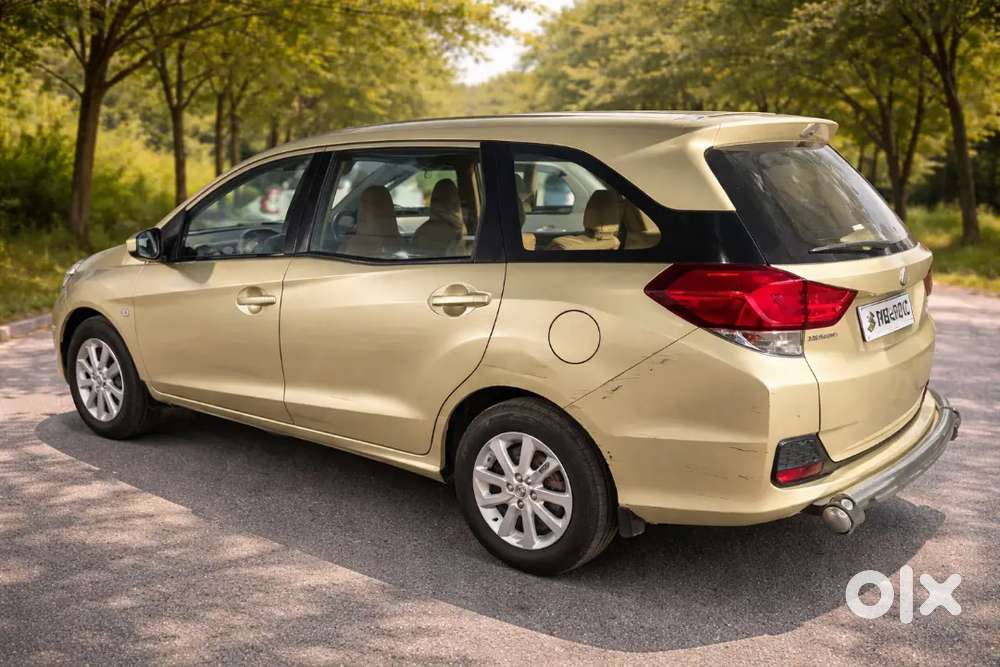 Honda Mobilio 2015 Diesel Well Maintained