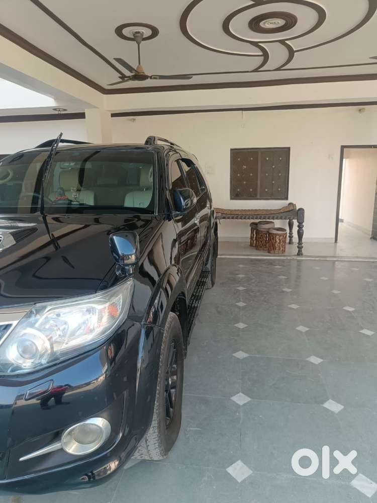 Toyota Fortuner 2011-2016 4x4 Mt, 2014, Diesel