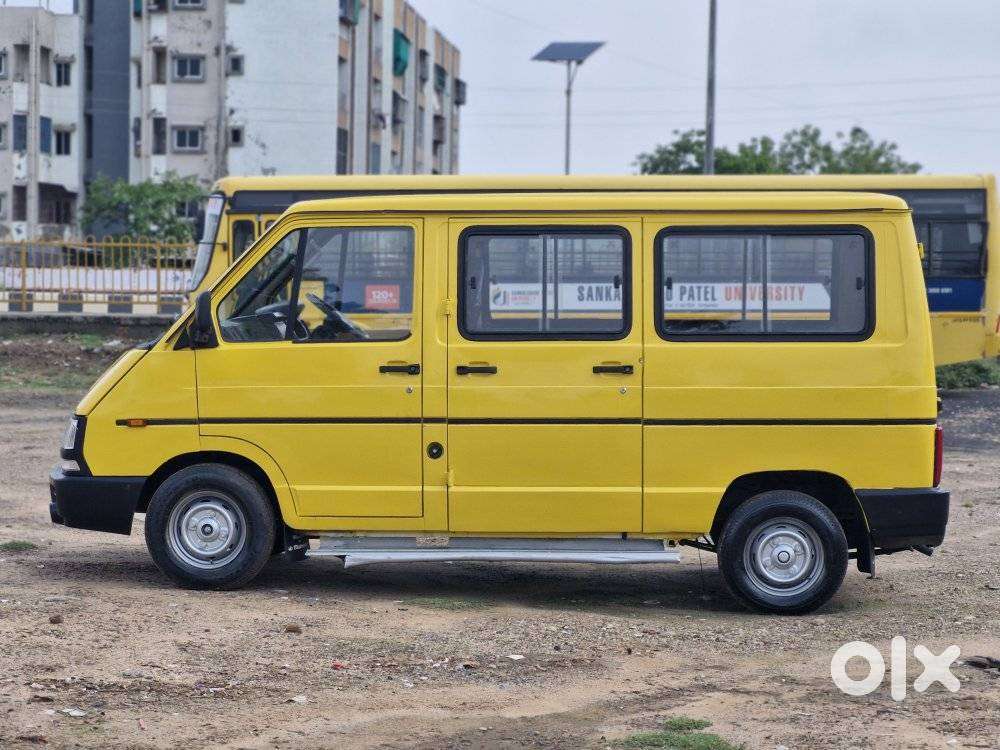 Tata Winger Deluxe - Hi Roof (non-ac), 2016, Diesel