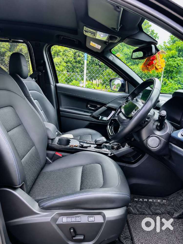 Tata Harrier Fearless Plus Dark Edition At, 2025, Diesel