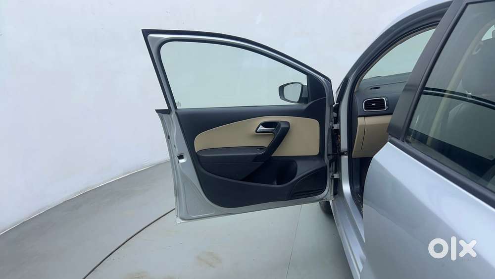 Volkswagen Ameo 1.2 Mpi Highline 16 Alloy, 2017, Petrol